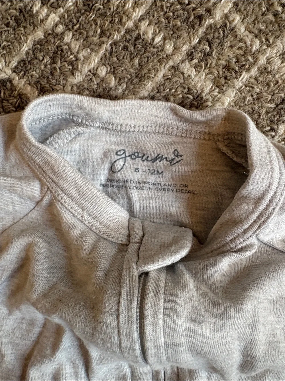 Goumi One-Piece Zipper Sleeper - Light Gray (size 6-12 mo)